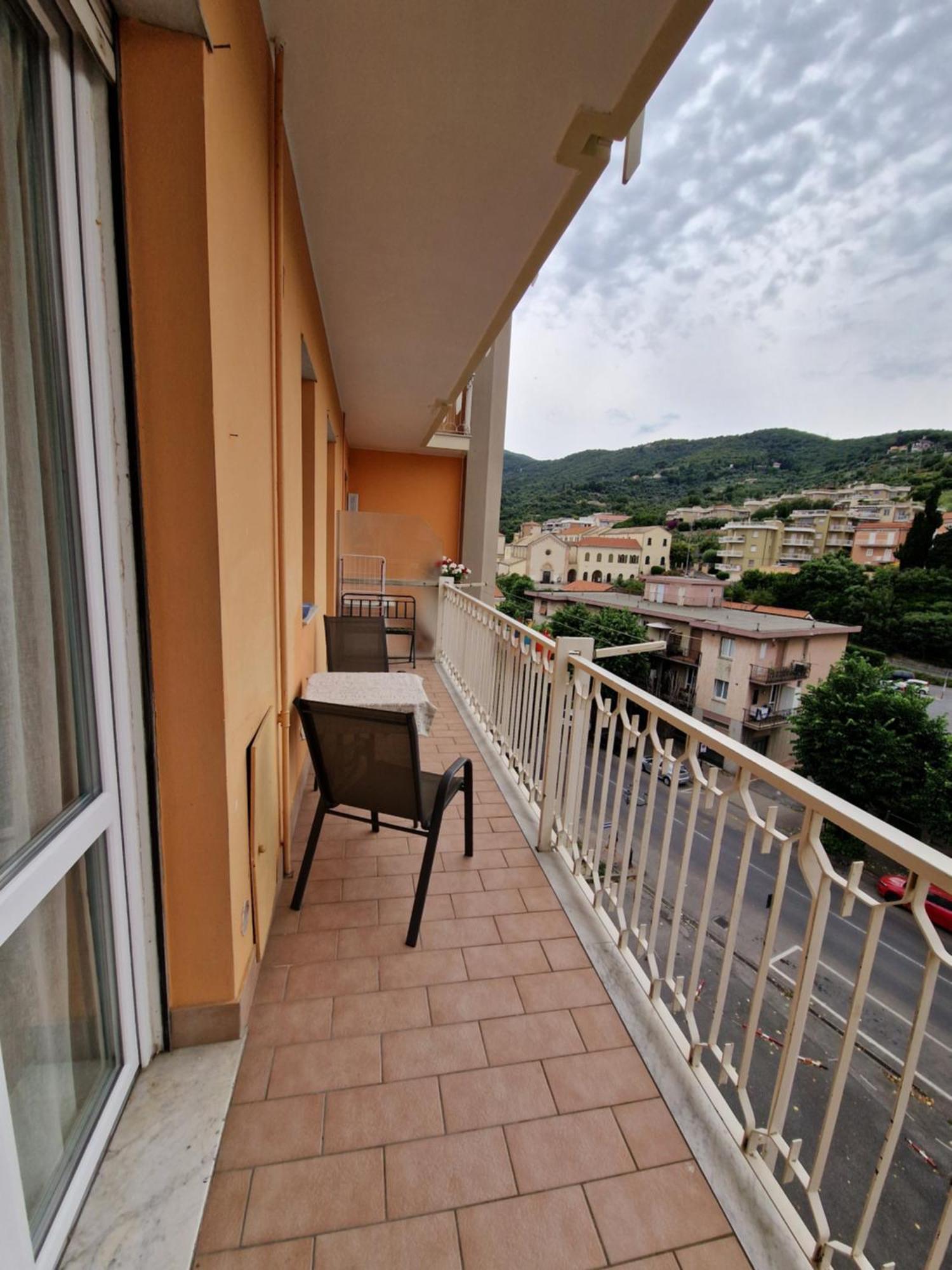Apartamento Casa Di Andreea E Bogdan Albenga Exterior foto