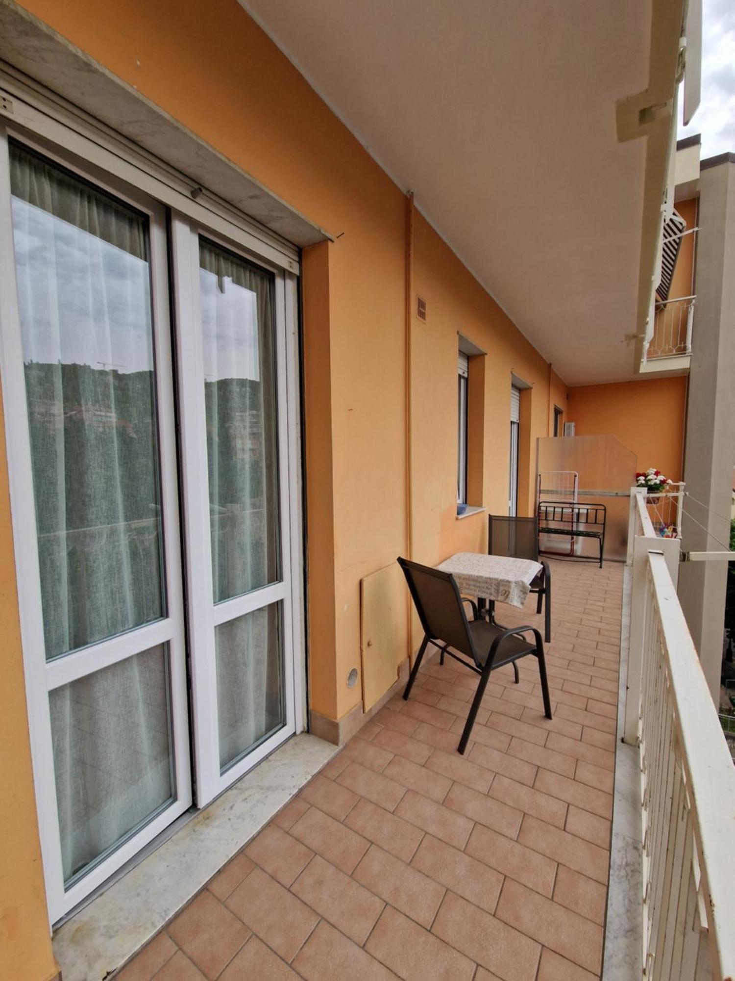 Apartamento Casa Di Andreea E Bogdan Albenga Exterior foto